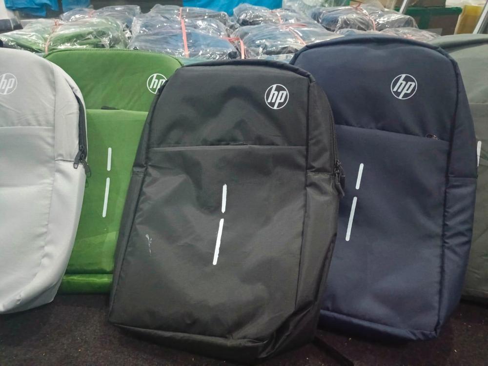 Versatile Multi color hp laptop bags